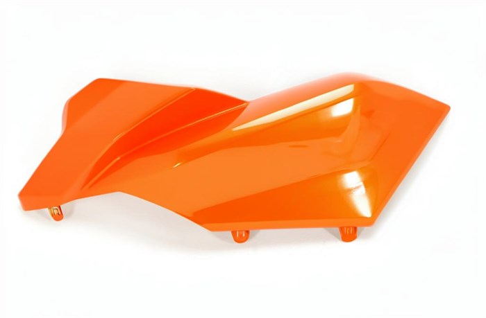 Облицовка воздушного фильтра левая (оранжевый / LAVA ORANGE) 9AWV-041034-8001-0YD00