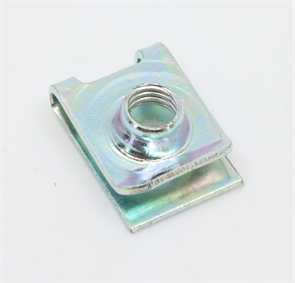 Гайка-зажим М6 8030-040800-00001